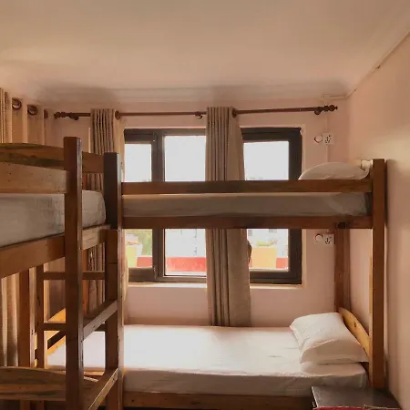 Birds Nest Hostel Kathmandu Exterior photo