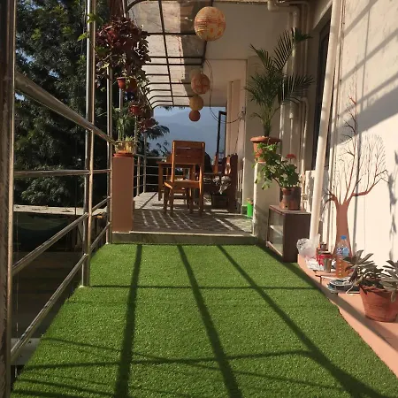 Birds Nest Hostel Kathmandu Exterior photo